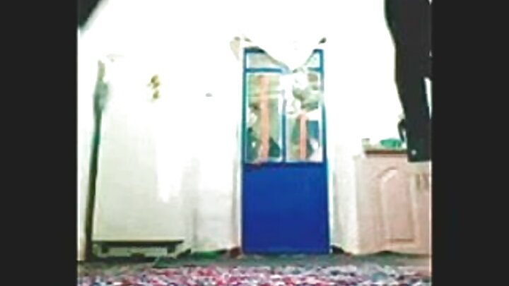 পুরো ২৫ মিনিটের নিখুঁত, লালামাখা মুখমৈথুন