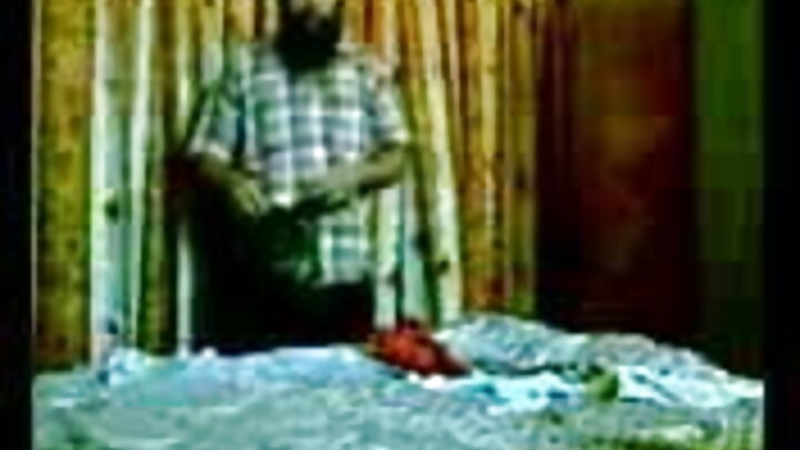 সারা বেল এবং সুসান আইনকে তাদের সমস্ত ছিদ্রপথে কঠোরভাবে চোদা হয়েছিল।