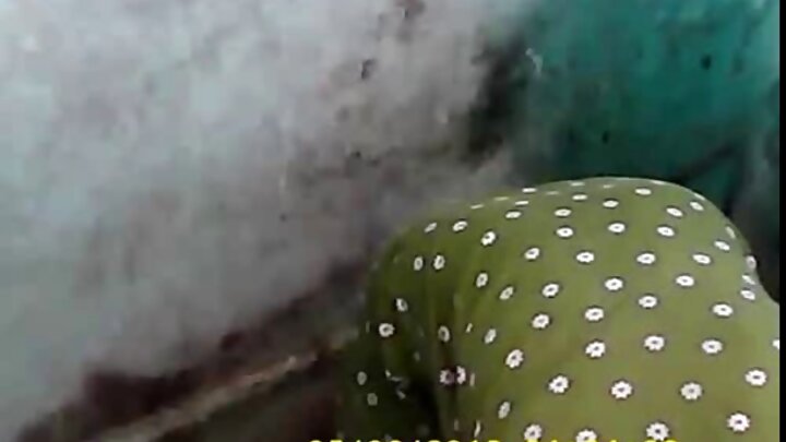 ইয়াঙ্কিদের এক আত্মাহীন ৪-এর-জন্য-২-এর-জন্য-৫ গণমৈথুন: বান্ধবীরা বয়স্ক দাড়িওয়ালা পুরুষদের সাথে সঙ্গম করল